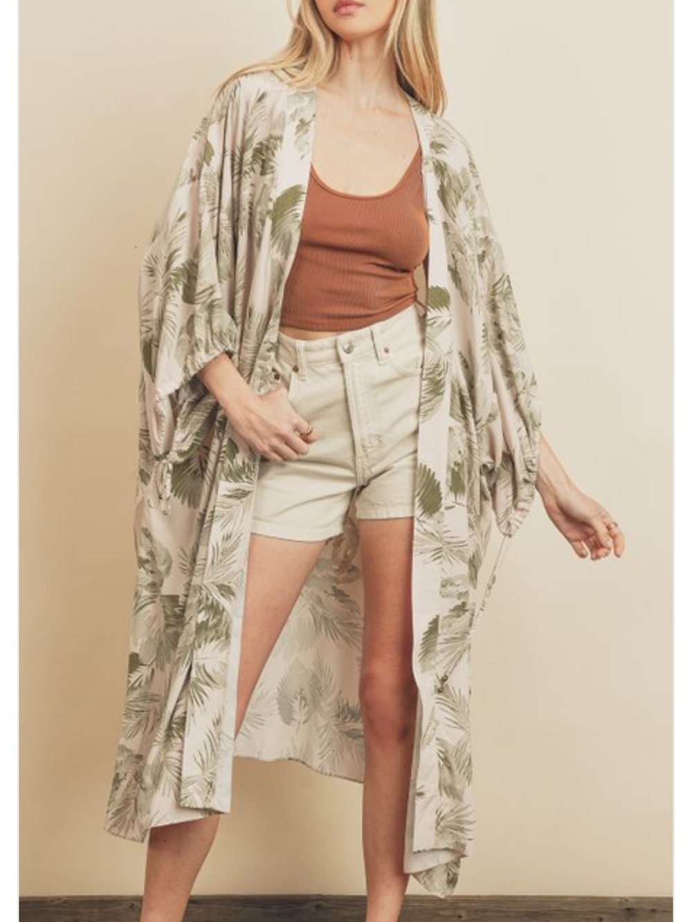 Kimono / cover up in neutral Palm tropical print size S